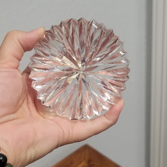 Vintage Sculptured Crystal 30% Lead Made In Ireland Paperweight sparkle cut art - Picture 6 of 11
